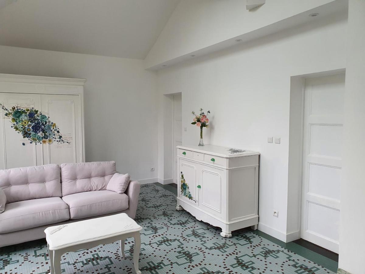 Gite De La Maison Du L.A.C Simard Kültér fotó